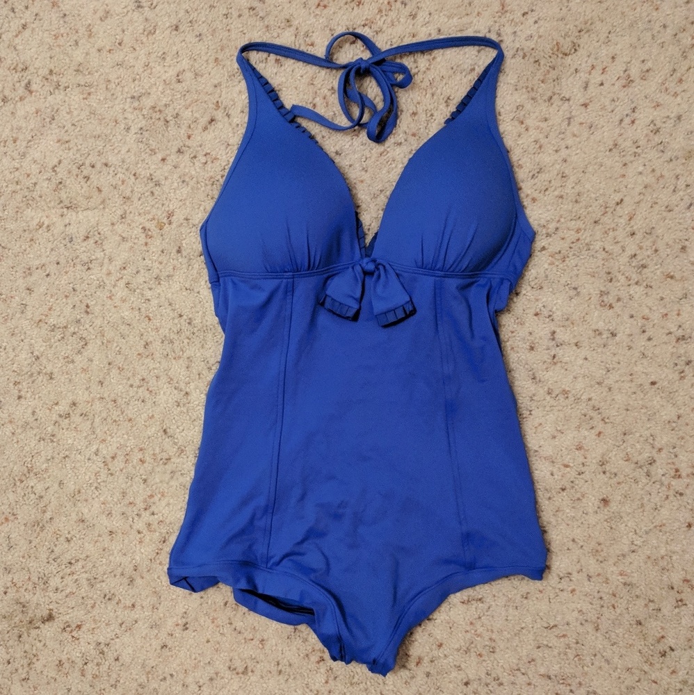 EUC vintage style swimsuit